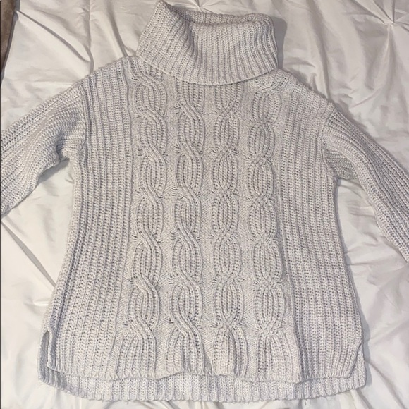 Cowlneck sweater - Picture 1 of 3